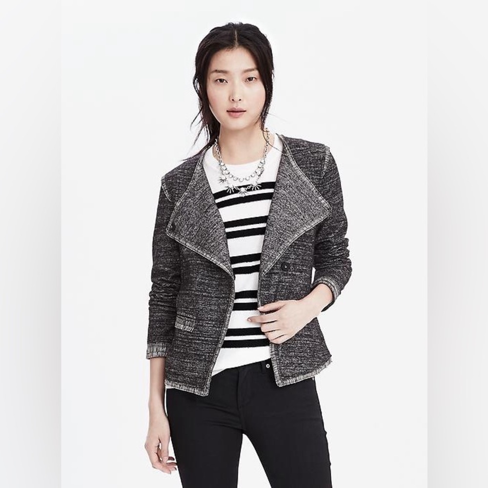 Banana Republic Women’s Wool Blend Tweed Fringe blazer jacket size small